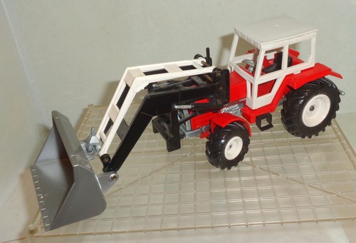 Siku massey ferguson 3050 - 1:32,