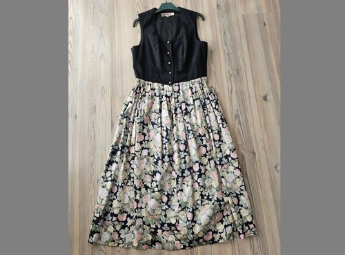 Dirndl wiesn oktoberfest - dirndl,
