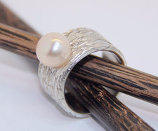 Ring strukturiert Perlenring 925 Silber Perle SWZP rosa Südsee Tahiti breit 