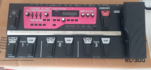 Boss 300 loop station - rc-300,