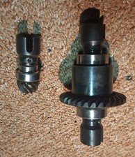 Reely Carbon Breaker Differential Groß Modell 1:5