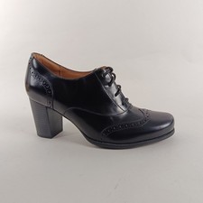 Clarks Brogue Damenschuhe