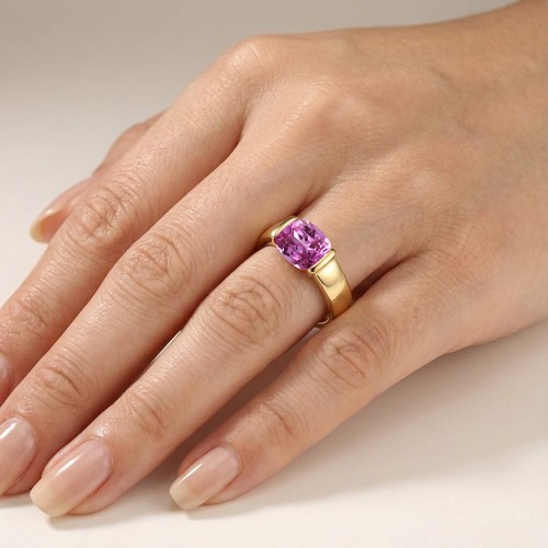 Rosa saphir cushion cut - ct,