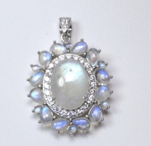 Anhänger oval blauer
