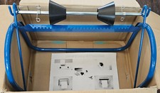 Wandhalter für Putztuchrollen blau Metall (klein)