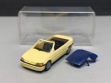 Ford Escort Ghia Cabrio Cabriolet mit Verdeck geschlossen PKW Praline H0 1:87