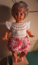 selbst gehäkeltes Puppenkleid