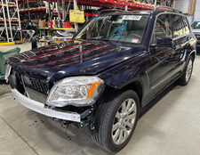 2011 Mercedes GLK350 Front