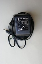 Netzteil 230V AC Ausgang 9,0V/400mA DC