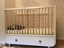 Baby Bett Ikea Kinderbett mit Matratze (wenig Benutz)