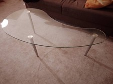 Glas Couchtisch ,Nierenform