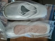 Spitzenschuhe Bloch Serenade Gr. 3,5 C, weiß