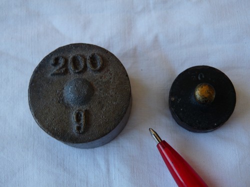Antike gewichte 200 - , g