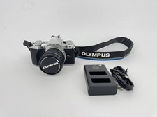 OLYMPUS OM D E M5 MARK II D