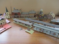 Vollmer Faller u.a. H0 Gebäude Set 11-tlg. Div. Häuser Bahnhof u.a ohne OVP C911