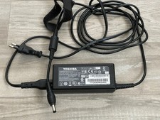 Toshiba Laptop Ladegerät Netzteil Netzadapter PA-1650-21 Kabel