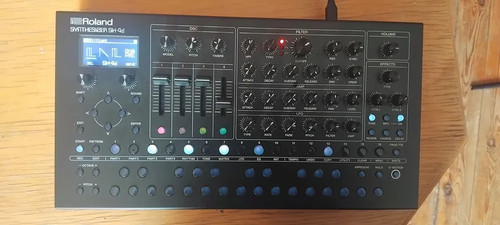 Roland desktop synth - desktop,