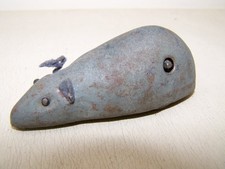 kleine Blechmaus Schuco Patent Aufziehmaus Schwungrad Stoffohren frühes Modell