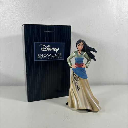 Disney showcase collection - disney,