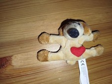 Magnet Hund mit Herz ca. 10 x 5,5 x 5 cm Magnet in Hand, Fuß und Bauch