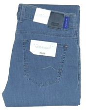 Pioneer Eric W 42 L 32