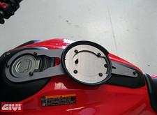 Givi Tanklock Befestigungsring