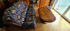 Sitzgarnitur Biedermeier mit Hocker und Tisch