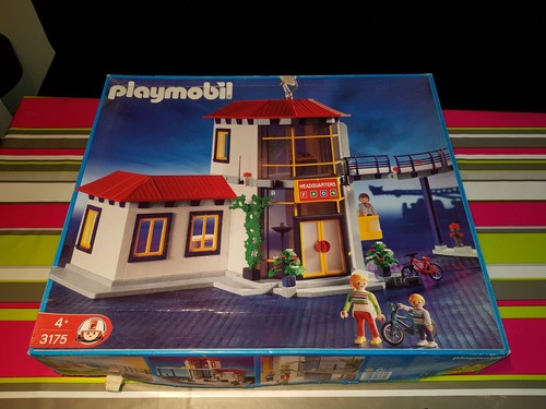 Playmobil
