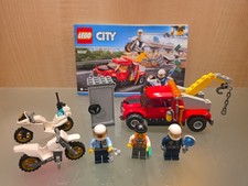 LEGO CITY: Abschleppwagen auf Abwegen (60137) mit BA