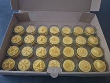 28 Bienenwachs-Teelichter🪔