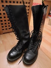 20-Loch- Dr. Martens Stiefel
