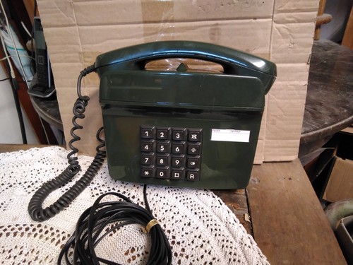 Funktionierendes wandtelefon - funktionierendes,