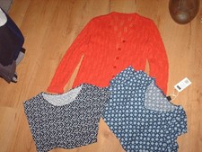 Damen Handgestrickte Strickjacke Handarbeit kuschelig weich rot ca Gr38
