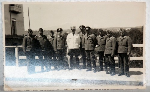 Foto 1940 gruppe - um,