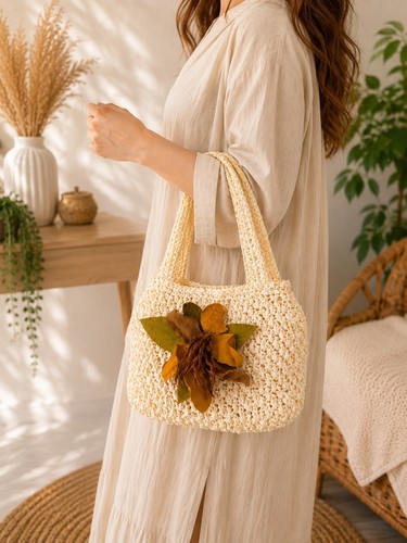 Handgehäkelte raffia tasche - handgehäkelte,