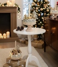 Weihnachtl.  Gesteck auf Holz