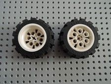 Lego 2 x Reifen 6582c01 +