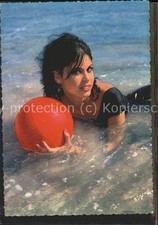 Bademode Wasser Model Frau Ball Erotik