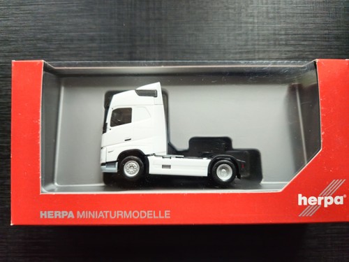 Herpa 313605 volvo - volvo, gl.