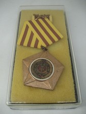 DDR Orden mit Etui Für