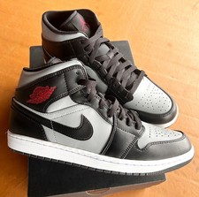 Nike Air Jordan 1 Mid - Black