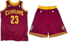 Adidas LeBron James Cleveland 23 Kinder NBA Basket Jersey Trikot Short Hose Kids
