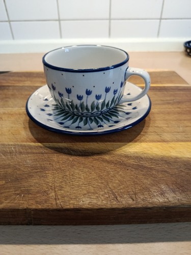 Tasse mit untertasse - mit,