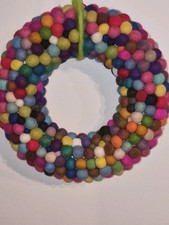 Filzkugel  Tür Wand Kranz 