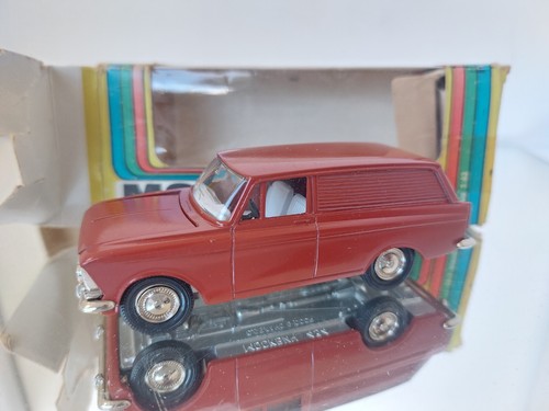 Moskvitch 434 model red - model, in