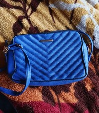Blaue Tasche Von Primark