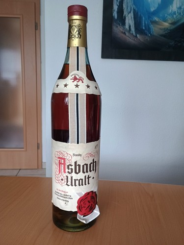 Liter flasche weinbrand - 3,