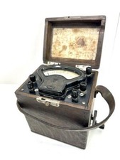 Antik Isolationsmessgerät mit Kurbelinduktor Technik Museum Antiquität #6619