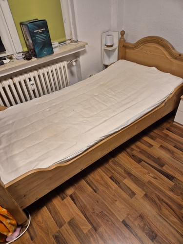 Antikes weichholzbett mit - antikes,