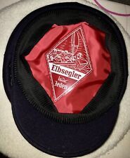 Elbsegler kleidet Jeden